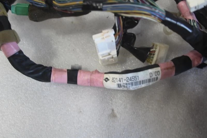 1998 1999 2000 LEXUS SC300 DASH WIRING HARNESS 82141-24551 - Image 3 of 4