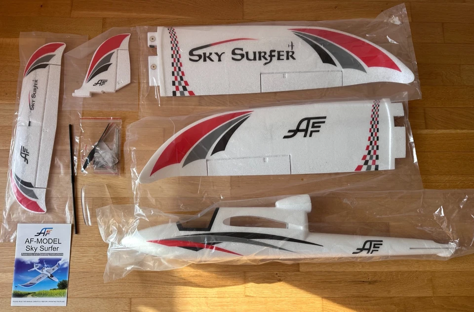 Sky Surfer EPO 1400mm inklusive Antrieb und Servos RC Elektrosegler NEU - Bild 3 von 4