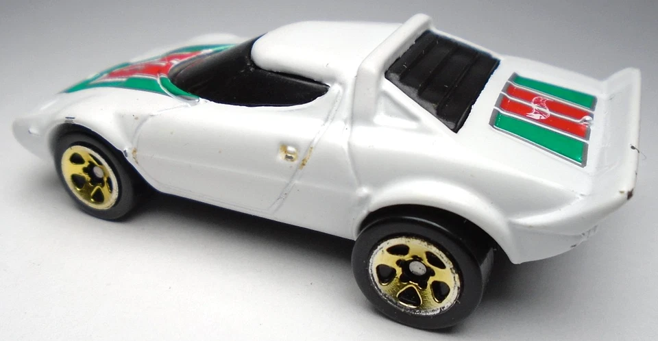 Hot Wheels Cliff Race Lancia Stratos 2003 blanco fundido a presión coche de 2 1/2" con rojo y verde Foto 3 de 4