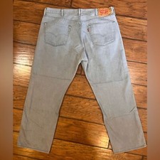 Levis 501 jeans men’s Fit 39x28 (tag 42x30) gray Original Straight button fly