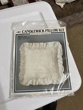 MH Vintage Candlewick Pillow Kit DS02 Medallion 14 Inch 1980 s