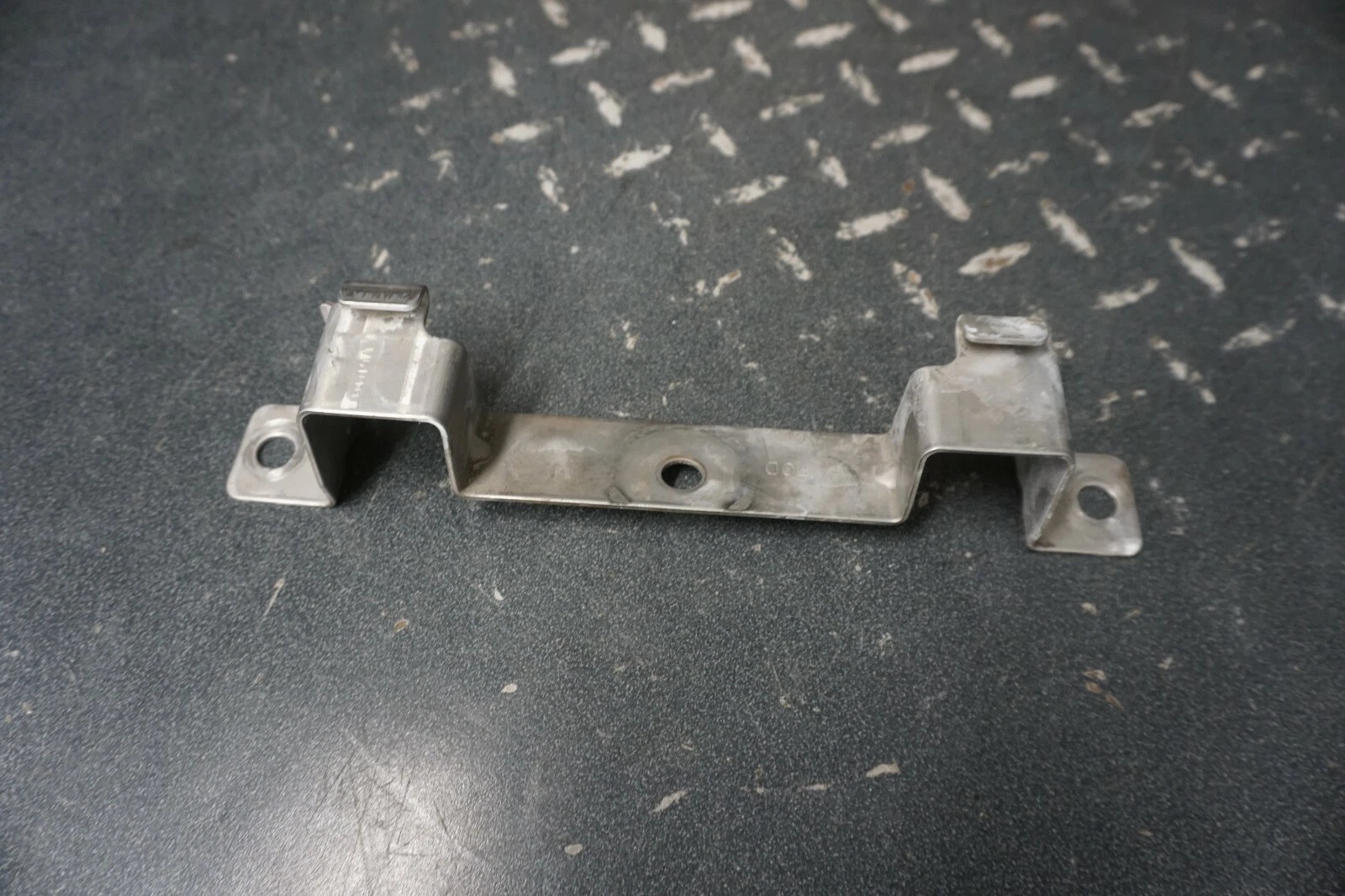 1999-2005 Yamaha OEM Seat Stay Saddle Bracket Freshwater WaveRunner XLT 1200 XL