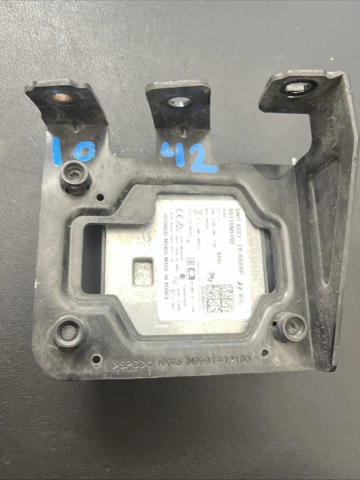 2022-24 HYUNDAI TUCSON OEM CRUIS CONTROL DISTANCE RADAR SENSOR 99110-N9100 .1042 - Image 2 of 4