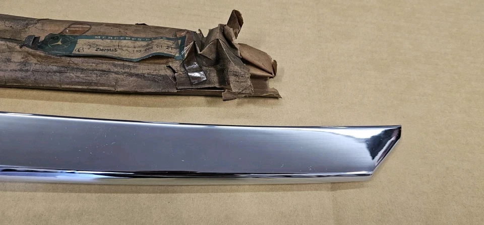 Nuevo Stock Antiguo Mercedes W113 LH Barra de Rejilla Horizontal 1138880121 / Pagoda 280sl  Foto 4 de 4