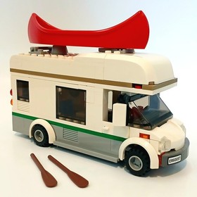 LEGO City 60057 Camper Van w/ Box and Instructions; 100% Complete!