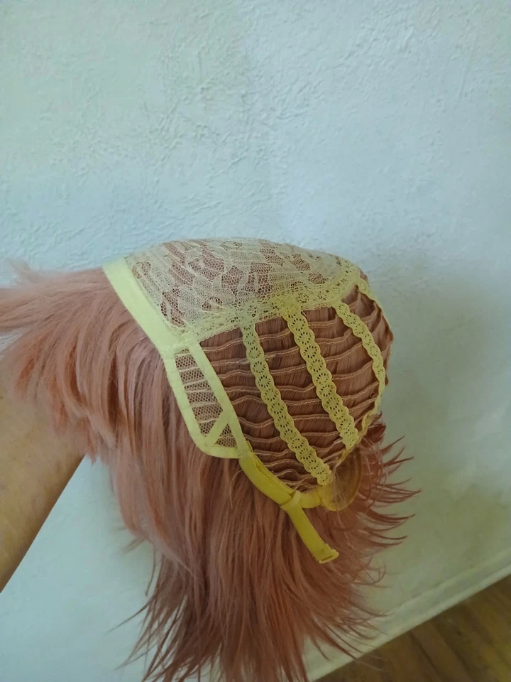 Peluca-Rosa BobCut con flequillo Foto 4 de 4