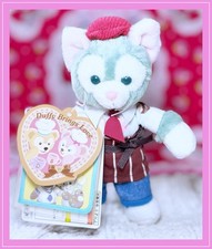 Tokyo Disney Sweet Duffy Brings Love Patissier Gelatoni Plush Cat Mascot Badge