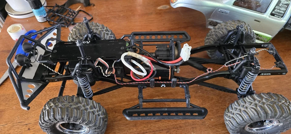 Axial SCX10 Honcho OG Gen1 – All Original RTR – Extras – Great Condition – Rare - Image 3 of 4