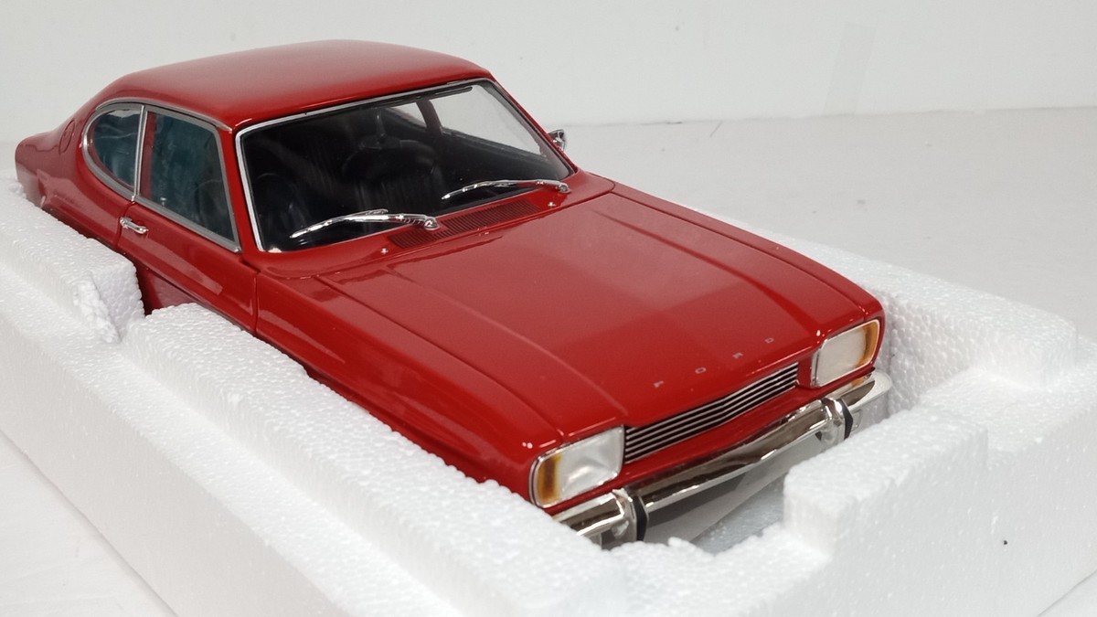 1/18 Minichamps 1969 Mercury Capri 1700 GT Coupe Red #180 08900