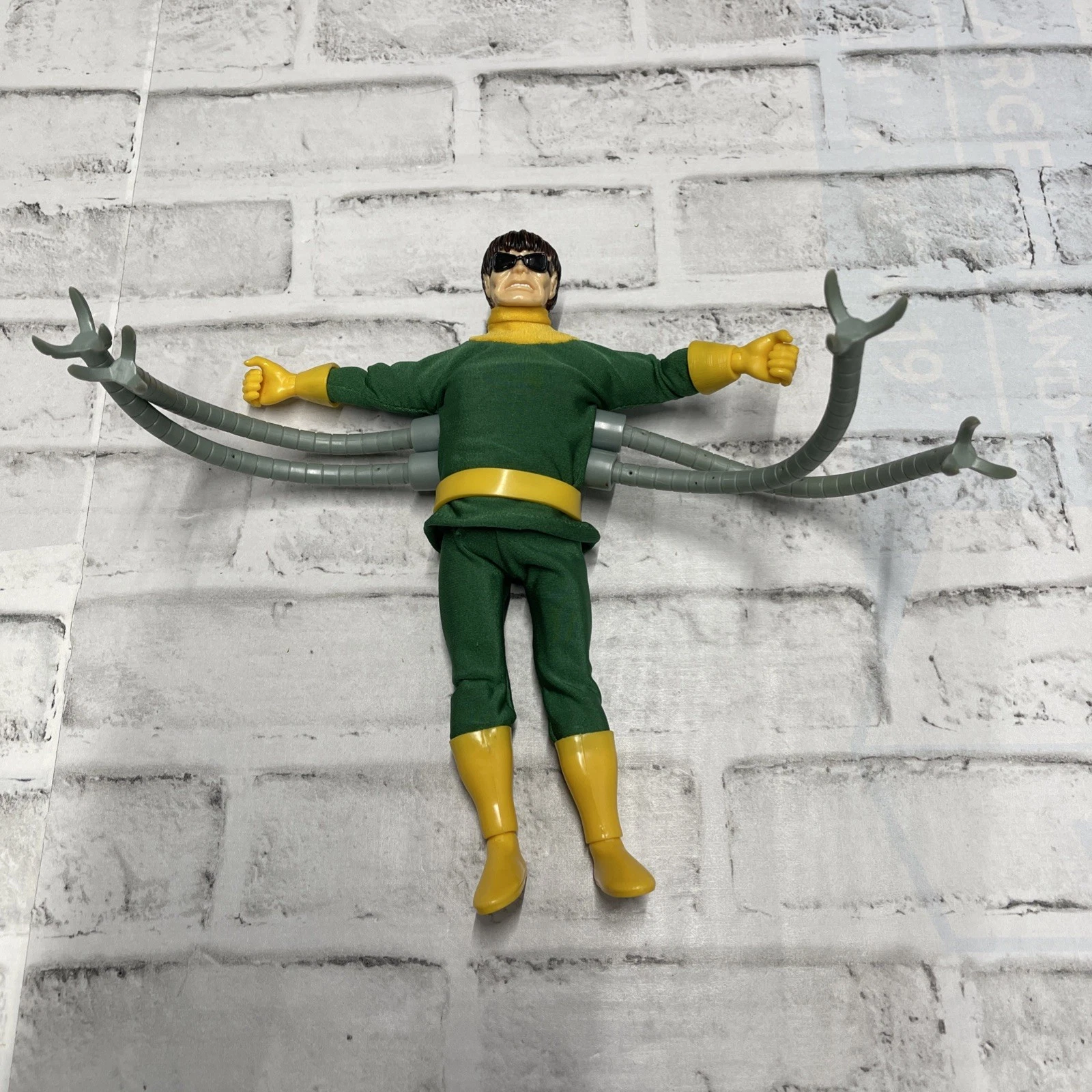  signature series doctor octopus spider-man vgc toy 