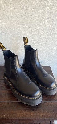 Dr. Martens Black Leather Chelsea Ankle Boots Round Toe US 7 EU 39