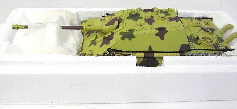 Minichamps 1/35 #19022 PANZERKAMPFWAGEN V JAGDPANTHER 1944