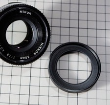 Nikon 50mm F/1.8  PANCAKE lens Hood
