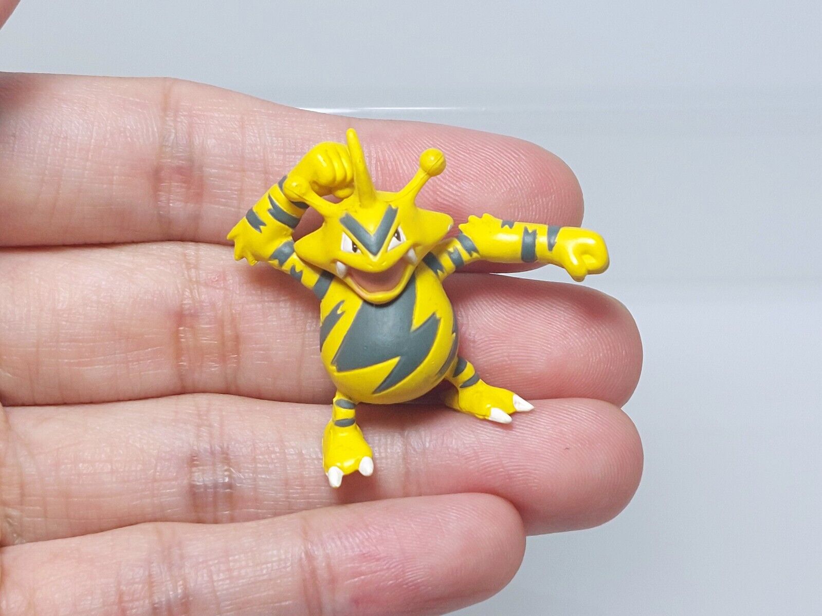 Electabuzz pokémon jazzawares boneco figure kanto eletrico.