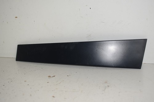 VW Polo 9N Blende Tür rechts Scheibe 6Q3837902F 03C rallyschwarz