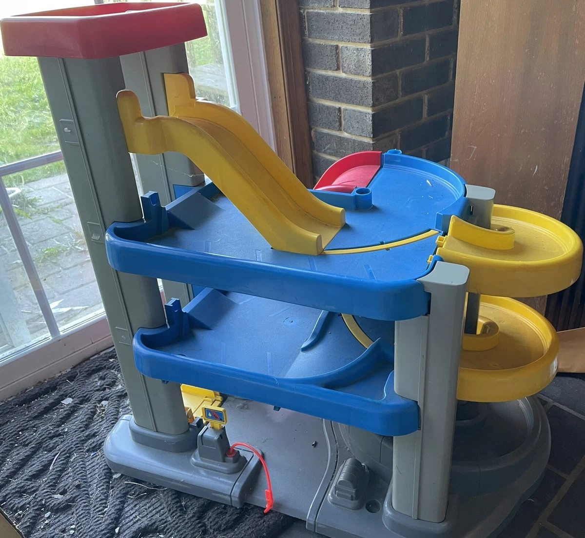 Fisher Price Big Action 4 Story Parking Garage w Elevator and