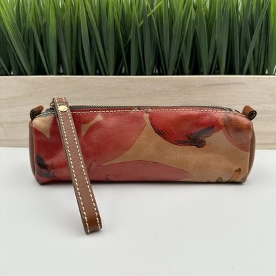 Patricia Nash ISLA Floral Oblong Leather Wristlet Cosmetic Bag / Pouch Wallet
