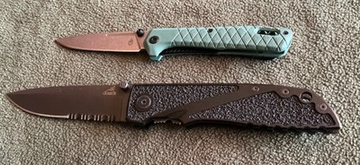Gerber liner lock folding knives 2 knife lot