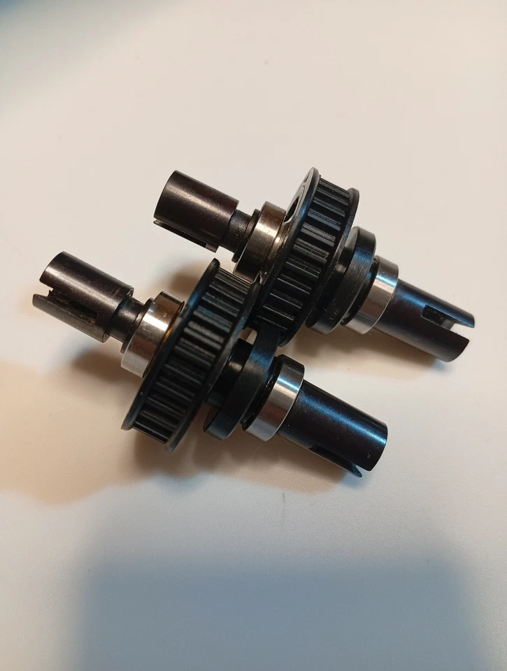 Kyosho Lazer ZX ball diffs low use - Image 2 of 4