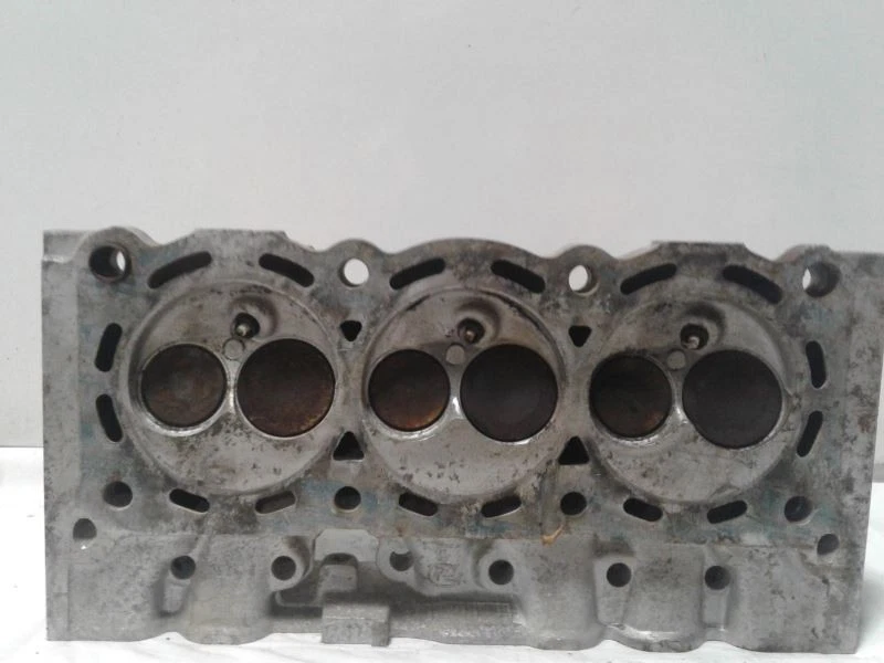 Culata Mercury Cougar 1984-1987 3,8 L T-Bird E4ze-6090-B7C Foto 4 de 4