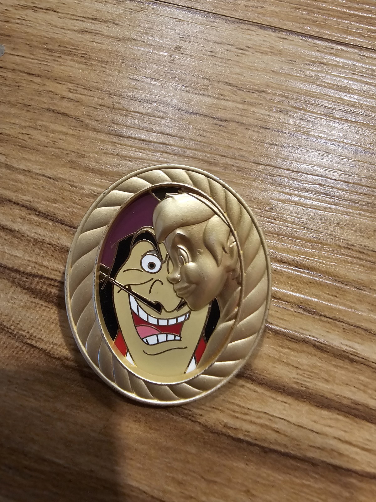 Disney Duets Pin Limited Edition Peter Pan and Hook