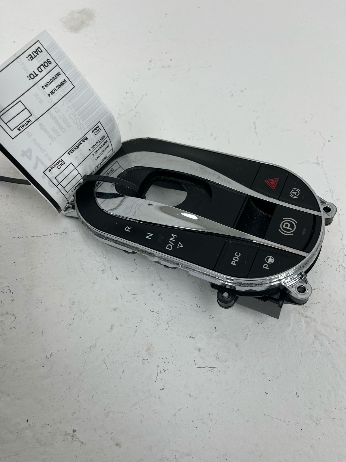 2015-2020 BENTLEY BENTAYGA Parking Brake Hazard Switch Shifter Bezel 36b927342