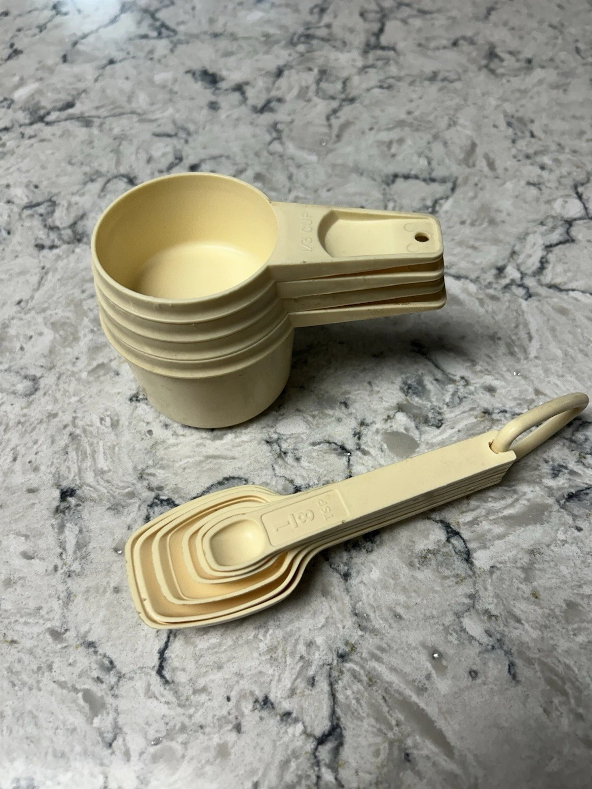Set of Vintage Almond Beige Cream Tupperware Measuring Cups + Spoon Set Lot