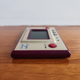 Nintendo Game & Watch Helmet CN-07 with battery cover