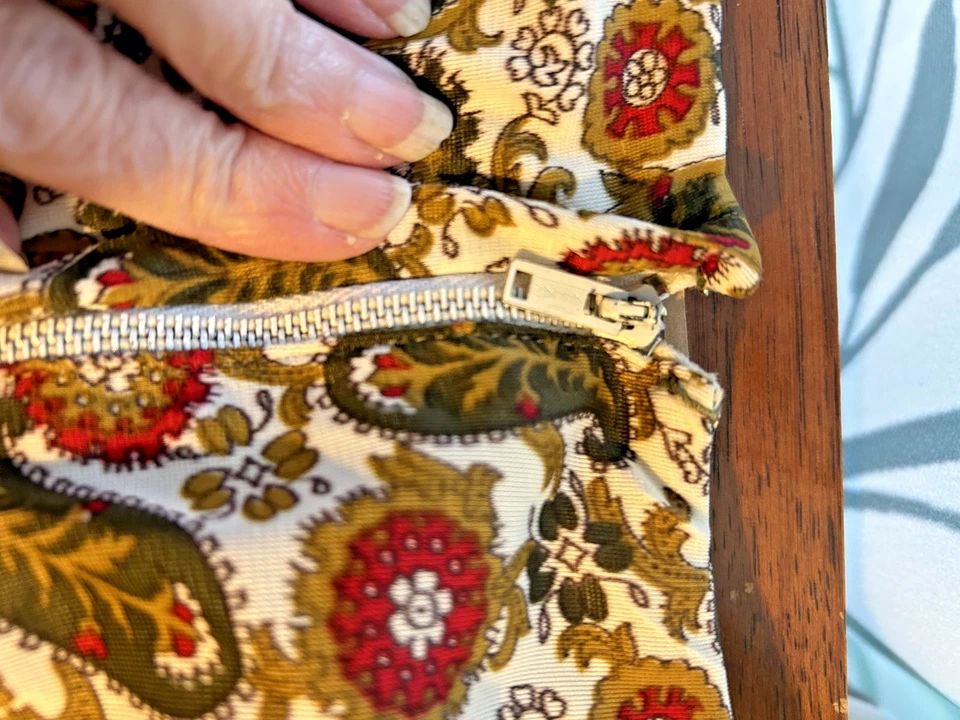 Vestido Paisley Sedoso Años 50 Leslie Fay Original Blusa Rojo Verde Navidad Xs/S Foto 4 de 4