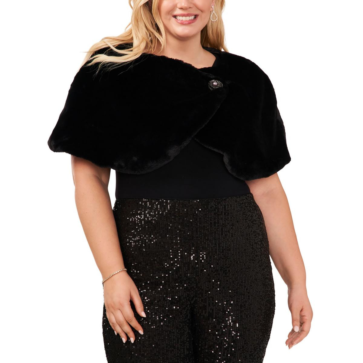 Женская теплая накидка на пуговицах спереди из искусственного меха MSK BHFO 2000 3890₽