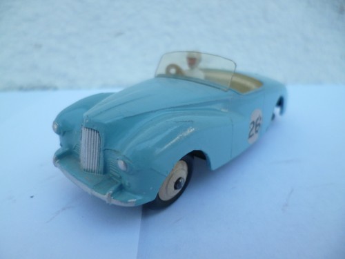 vrai Dinky toys 107 - SUNBEAM ALPINE - Etat A