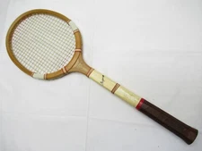 VINTAGE N.J. MAGNAN CORP. "SPEED HAWK" WOOD TENNIS RACQUET. ANTIQUE/DISPLAY