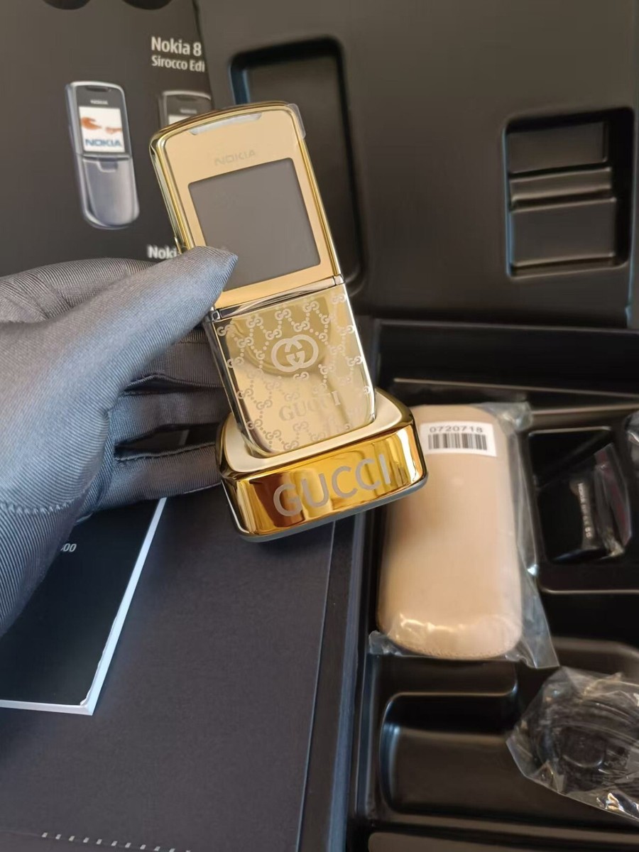 ノキアNOKIA　スライド式プレミアム携帯『8800 Sirocco Gold』 ノキアNOKIA スライド式プレミアム携帯『8800 Sirocco Gold』
