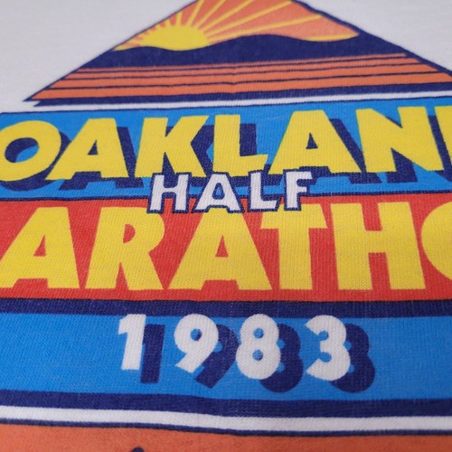 Vintage Oakland Half Marathon Shirt Mens Medium Running Race Bay 1983 80s - Picture 5 of 15