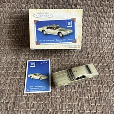 NEW Hallmark Keepsake 1966 Oldsmobile Toronado Coupe Christmas Holiday Ornament