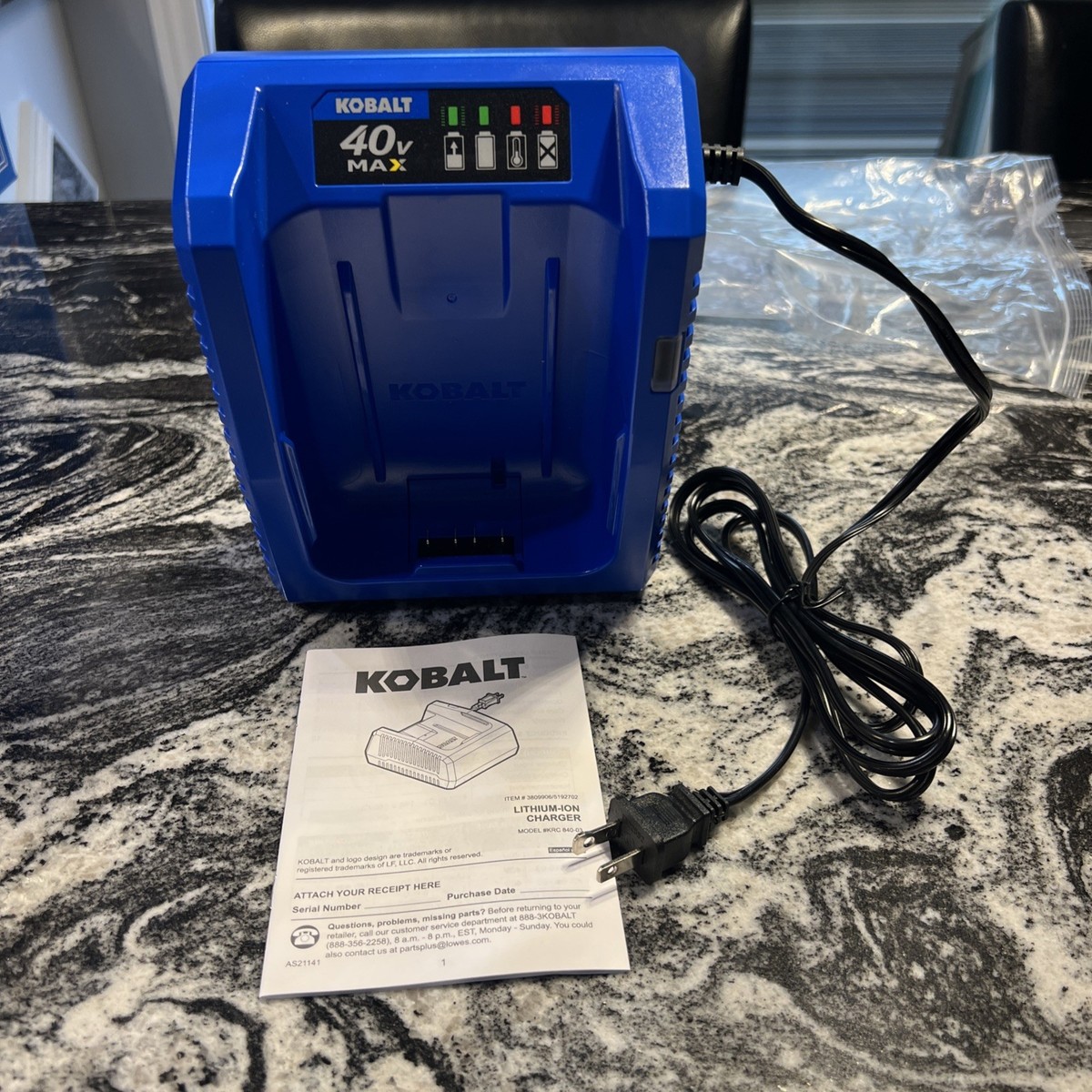 KOBALT 40 Volt MAX Lithium-Ion Battery Charger KRC 840-03 Open Box (New)