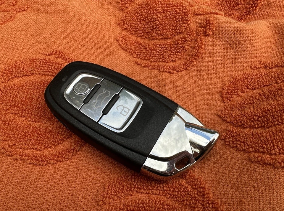 Lamborghini Key Fob | Huracan, Aventador, Centenario | 3 Button Smart Remote - Image 3 of 4