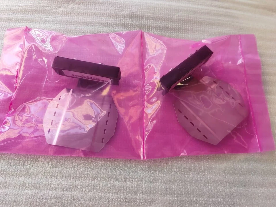 2Pcs For  Latex 310 330 360 365 370 560 570 115 Paper Edge Holder B4H70-67005 - Image 4 of 4