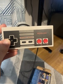 NES Mini, Boxed. RARE NINTENDO ENTERTAINMENT SYSTEM CLASSIC MINI BOXED