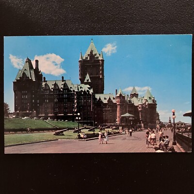VTG Chateau Frontenac & Dufferin Terrace Quebec, P.Q. Canada Postcard Unposted