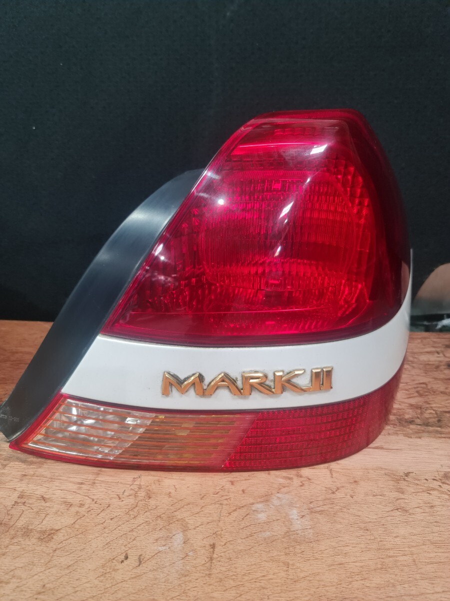 な*お様 マークII GX110 左テールランプ グランデ KOITO 22-3 な*お様 マークII GX110 左テールランプ グランデ KOITO 22-3 な*お
