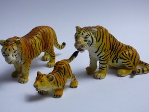 schleich tiger family