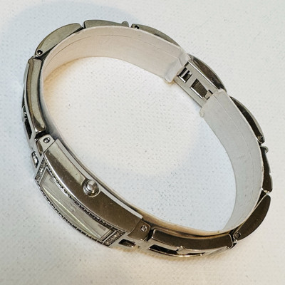 Vintage Guess Women\'s Crystals Tank Watch Silver Dial Logo Bracelet G75470L Vintage Guess Women main image 4