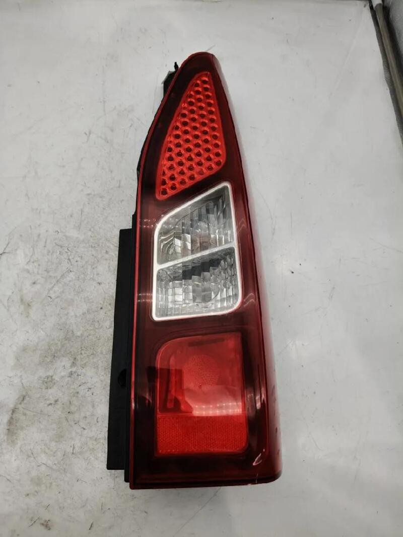1680022580 FANALE POSTERIORE DESTRO CITROEN BERLINGO 1.6 HDi 90 DC L2 2015-2016