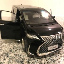 Lexus lm300h black 1/18  568751