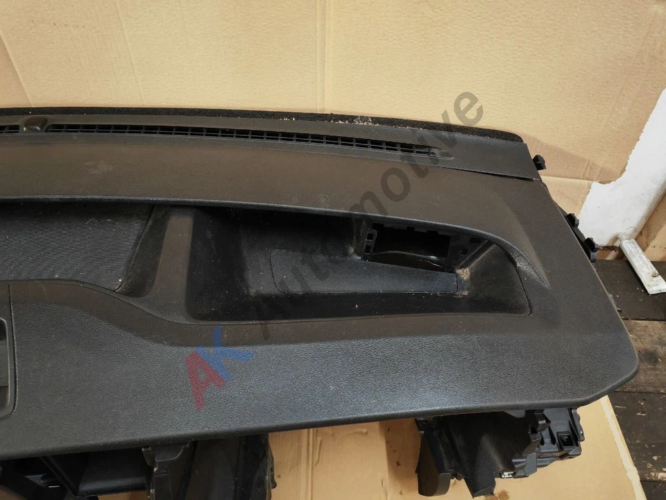 Ford Transit MK8 MK9 19-25 Dashboard Dash Panel with Passenger Airbag - Image 4 of 4