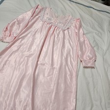Vintage Barbizon Pink Cuddleskin Nightgown Satiny Lace LS Embroidered Stunning