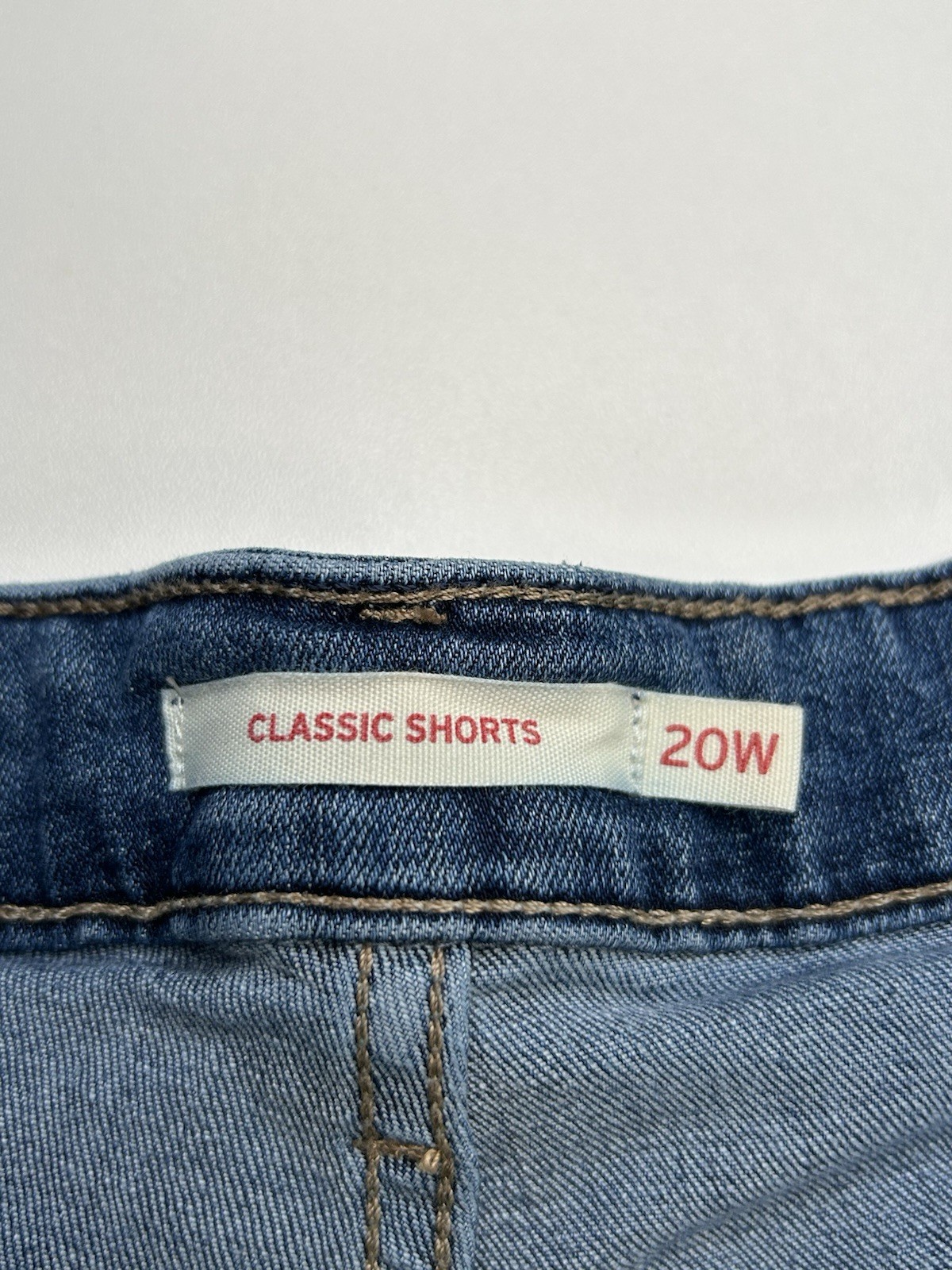 Levis Classic Shorts Womens Size 20W Cuffed Stretch Denim Festival Summer 39x7 thumbnail 10