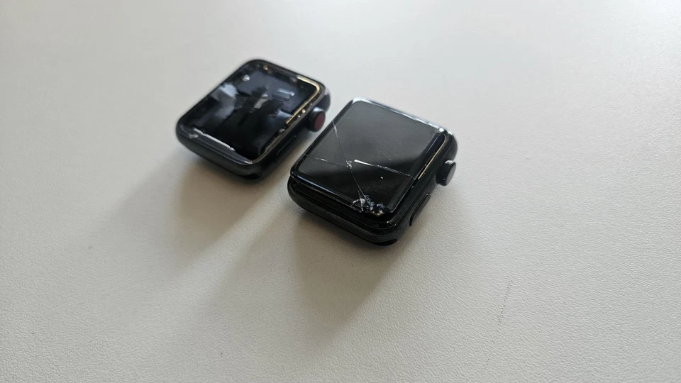 2x apple watch series 2 and 3 parts only spares or repair scrap only - Image 2 of 4