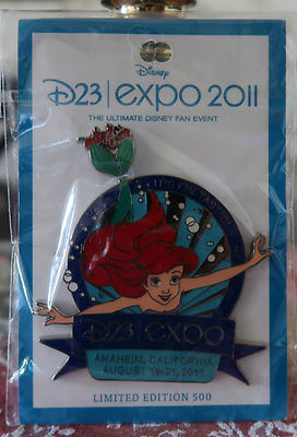 DISNEY ARIEL & SEBASTIAN D23 Expo 2011 LE 500 Pin LITTLE MERMAID New On Card